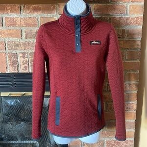 Moosejaw Cass Ave Quilted Snap Maroon Pullover